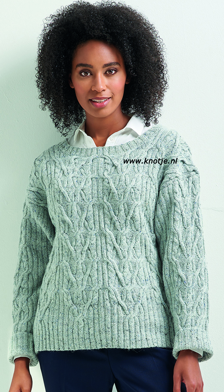 ROWAN Felted Tweed Trui Alabaster Knotje.nl Breien met Knotje.nl 01 12 2019. Deze trui is gemaakt met 2